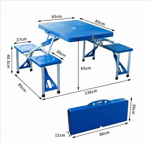 Set Tavolo e Sedie Pieghevoli Leggeri Portatili per Picnic, Campeggio, Giardino, Esterni, in Plastica con 4 Posti e Foro per Ombrellone - Product Image 4