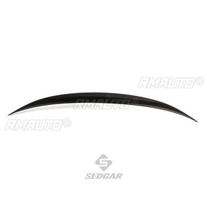 Aileron arrière de style P en ABS noir brillant et imprimé carbone pour BMW Série 1 E82 1M Coupé 2007 - 2013 - Product Image 6