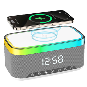 Radio Reloj Despertador Bluetooth Portátil con Luces LED <span class=keywords><strong>de</strong></span> Colores Personalizables, con Carga Inalámbrica para Teléfono y Módem <span class=keywords><strong>de</strong></span> Escritorio - Product Image 1