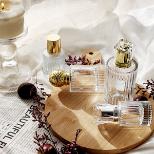 Tùy Chỉnh 100Ml Búa Thủy Tinh Phẳng Chai Nước Hoa Với Phun Cap Miễn Phí Cao Bao Bì Biểu Tượng Tùy Chỉnh <span class=keywords><strong>Atomizer</strong></span> Bộ Sưu Tập - Product Image 6