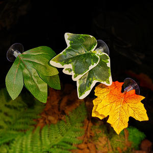 ใบไม้ประดิษฐ์หลากหลายชนิดสำหรับตกแต่งสวน พร้อมจุกดูดสุญญากาศสำหรับให้อาหารสัตว์เลื้อยคลาน เช่น จิ้งจก คาเมเลี่ยน และงู - Product Image 3