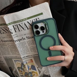 Funda Magnética <span class=keywords><strong>de</strong></span> Malla Metálica Mate para <span class=keywords><strong>iPhone</strong></span> 15 14 <span class=keywords><strong>13</strong></span> 12 11 <span class=keywords><strong>Pro</strong></span> <span class=keywords><strong>Max</strong></span> Plus Incluye <span class=keywords><strong>Protector</strong></span> <span class=keywords><strong>de</strong></span> Cámara - Product Image 3