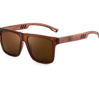 Vente en gros de lunettes design pour hommes, monture en caoutchouc avec logo personnalisé, lunettes de soleil polarisées, lunettes de soleil en bois de bambou avec étui