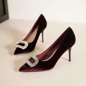 6681N-198 Zapatos de Tacón de Terciopelo con Punta Puntiaguda, Tacón de Aguja, Hebilla con Pedrería, Zapatos de Novia, Tacón Alto, Tendencia de Moda, Color Sólido - Product Image 1