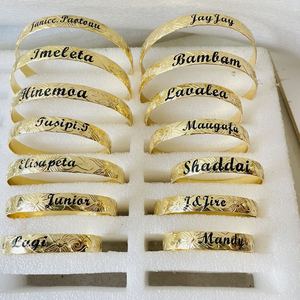 JX242B bracelet personnalisé avec nom, en émail, cœur, enfants, garçon, cadeau d'anniversaire, bijoux hawaïens, vente en gros - Product Image 4