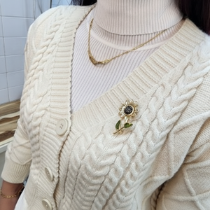 Symbole porte-bonheur Tournesol Mode Broche Élégante Corsage Pin avec Tournesol Design - Product Image 1