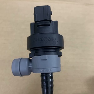 Válvula solenoide del depósito de carbón BMW para E60 E61 E62, pieza de repuesto nueva - Product Image 3