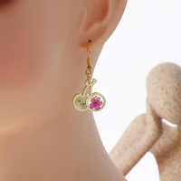 Boucles d'oreilles pendantes en résine plaquée or avec fleurs de cerise naturelles séchées, faites à la main, bijoux floraux préservés pour femme, cadeau