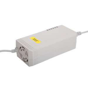 Chargeur portable rapide pour scooter électrique Sanxin 48V 2A, moto, 12AH OVP SCP 90W AC/DC OTP ignifuge SuperVOOC 2.0 PD3.1 - Product Image 3