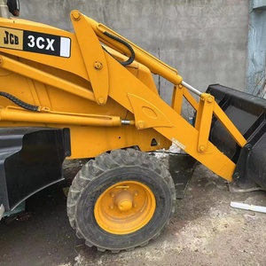 Chargeuse-pelleteuse JCB d'occasion 3CX 4CX Chargeuse-pelleteuse JCB d'occasion 3cx 4cx 3dx 4dx - Product Image 1