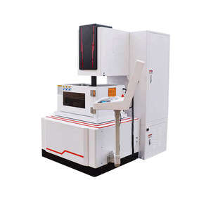 Machine à découper au fil EDM Dk7740, plateau de travail 450x550mm, précision 0,02mm, équipement de découpe de métal CNC automatisé - Product Image 1