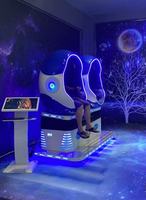 Chaise d'intérieur d'oeufs de 9D VR pour des manèges de parc d'attractions en métal et en plastique inclus par lunettes de réalité virtuelle des enfants 3D
