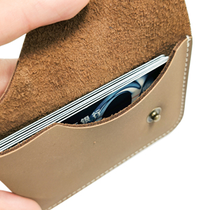 Portefeuille en cuir vintage pour homme BEARKY avec fermeture à bouton RFID, porte-cartes en métal et compatibilité avec les cartes <span class=keywords><strong>de</strong></span> crédit - Product Image 5