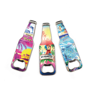 Ouvre-bouteille aimanté en métal en forme de bouteille de bière, souvenir de la Sainte-Marguerite, cadeau touristique de l'île, impression personnalisée sur feuille métallique - Product Image 1