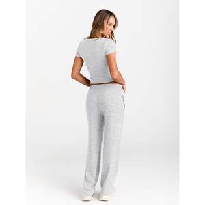 FOXA Combinaison d'été 2 pièces pour femme Pantalon à jambes larges avec fronces et haut court sur le côté assorti pour ensemble de salon Nouveau produit quantité minimale de commande 2 pièces - Product Image 5