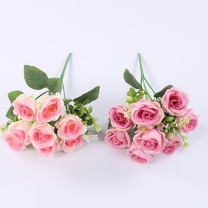 Magnifique bouquet de 7 petites roses artificielles couleur automne pour décoration de gâteaux et mariages - Product Image 5