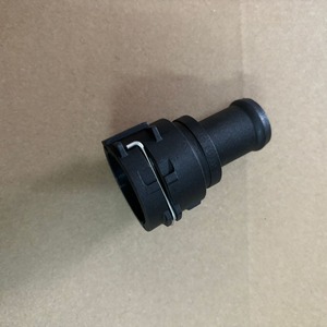Connecteur de tuyau d'eau de radiateur VW 3B0122291B pour Tiguan Touran Polo Sharan Golf Bora - Product Image 3