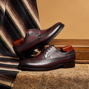 Zapatos Brogue Hechos a Mano de Cuero Genuino, Personalizados y a la Moda, Estilo Retro Otoñal, Lujosos y Profesionales para Hombre, Resistentes al Agua - Product Image 4