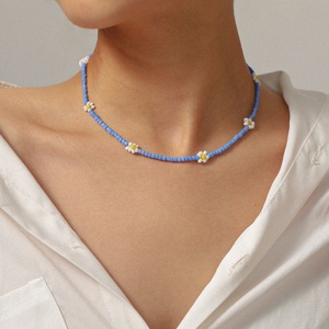 Boho phong cách Handmade màu xanh Hạt Vòng Cổ mùa hè màu xanh ngọc lam bãi biển Vòng cổ cho phụ nữ - Product Image 2