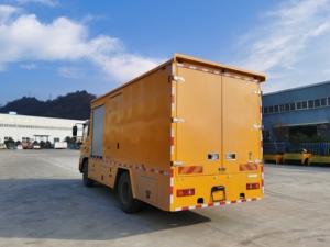 <span class=keywords><strong>Camion</strong></span> Portacavo Elettrico con Verricello per Trasporto Fibra Ottica e Posa Cavi per Costruzioni Elettriche - Product Image 4