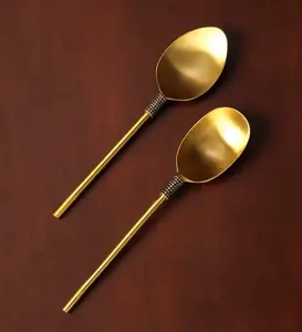 ชุดช้อนส้อมพรีเมียมสำหรับโต๊ะอาหาร ชุดช้อนสแตนเลส ดีไซน์หรูหราทันสมัย สำหรับใช้ในบ้าน ห้องครัว และร้านอาหาร - Product Image 5