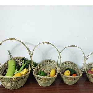 Vente en gros <span class=keywords><strong>de</strong></span> produits ménagers en bambou Cadeau ovale élégant <span class=keywords><strong>Panier</strong></span> en bambou pour la cueillette <span class=keywords><strong>de</strong></span> <span class=keywords><strong>fruits</strong></span> Bonbons achat <span class=keywords><strong>de</strong></span> légumes usage alimentaire - Product Image 2