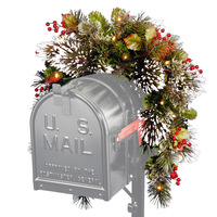 Décoration de Noël : Champignon sur piquet, Décoration de boîte aux lettres pour sapin de Noël, Couronne, Guirlande de fruits rouges, Pomme de pin, Lumières chaleureuses