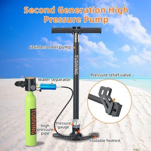 TUDIVING Fabricant Personnalisé <span class=keywords><strong>Bouteille</strong></span> d'air en aluminium portable de 0,5 L pour plongée libre et sous-marine avec <span class=keywords><strong>pompe</strong></span> manuelle et embout buccal, autonomie 6-10 minutes, avec sac de transport - Product Image 2