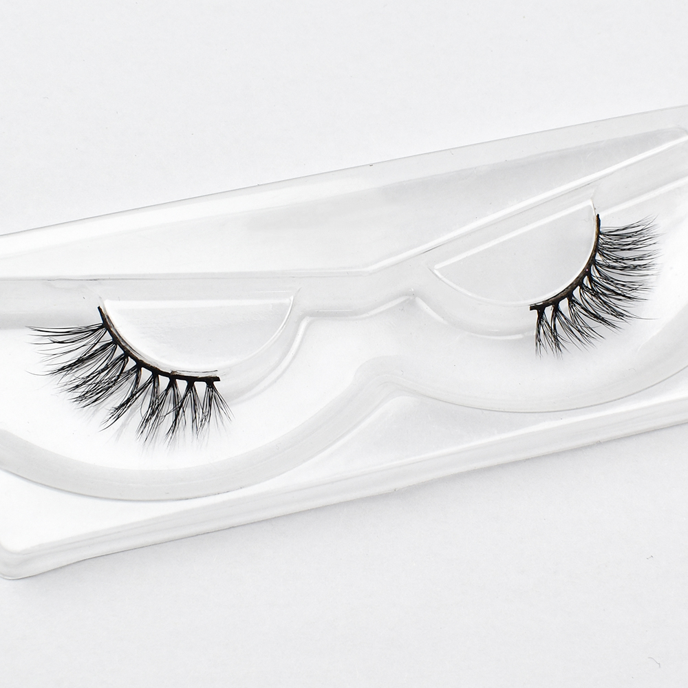 Strip Lashes F18