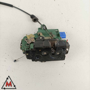 Serratura anteriore sinistra usata per Seat Ibiza Mk3 2002-2009 (82451) - Product Image 2