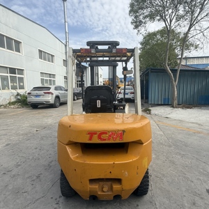 600 Hour TCM 30 <b>Forklift</b> with Clamp in sale Original Paint High Quality and Low Price Ready to ship TCM 30 50 70 100 120 160 200 - Product Image 2