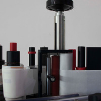 Autocollant d'étiquette thermique semi-automatique de petite étiqueteuse de bouteille ronde électriquement conduit pour l'emballage en verre
