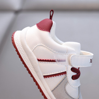 Chaussures de sport pour bébés en gros OEM, 1-3 ans, premières chaussures de marche pour tout-petits, baskets légères respirantes antidérapantes à semelle souple pour bébés