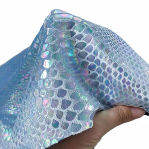 Tela de terciopelo de poliéster 100% con diseño holográfico de escamas de sirena estampado azul 150D hielo suave zapatos de mujer funda de sofá cortinas - Product Image 3