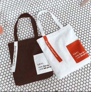 Sac de grande capacité en toile de coton écologique de 12oz 16oz d'épaisseur avec logo personnalisable et couleur pour usage promotionnel - Product Image 1