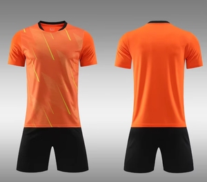 Kaos Tim Sepak Bola Klasik Retro Vintage Jersey Kandang 25/26 - Product Image 3