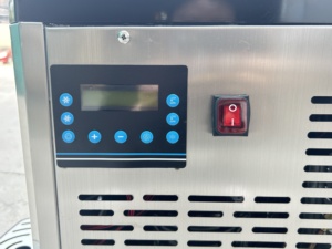 آلة صنع العصائر 3 خزانات 15L آلة صنع الثلج Slushie آلة صنع المشروبات المجمدة آلة طين للأغذية التجارية - Product Image 4