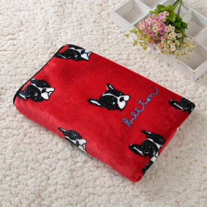 Couverture pour chien en flanelle douce pour printemps et automne, pour chiens de petite, moyenne et grande taille, tapis de lit pour animaux de compagnie en polaire corail toute saison - Product Image 1