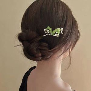 Épingle à cheveux élégante pour filles, style mode, en métal, avec pompon raisin vert, accessoires de coiffure Hanfu - Product Image 3