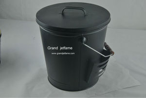 Factory Price 8.3 Gallon Fireplace Heat Insulation <strong>Coal</strong> <strong>Buckets</strong> Metal <strong>Coal</strong> <strong>Buckets</strong> <strong>with</strong> Wooden Handle for Indoor Fireplace - Product Image 4