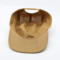 Casquette de camping à cinq panneaux avec motif de logo personnalisé, style casque, réglable et respirante pour l'extérieur