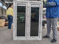 Fenêtres oscillo-battantes en PVC résistantes aux ouragans, conformes aux normes européennes, avec verre teinté pour maison aux Bahamas
