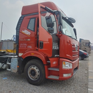 Nouveau Tracteur Diesel Automatique Robuste Feng Niao X3000 64, Conforme aux Normes Euro 5, Caméra 360°, >450 CV, pour le Transport Minier - Product Image 2