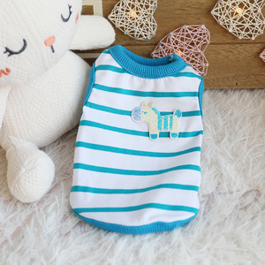 <span class=keywords><strong>Gilet</strong></span> en coton rayé multicolore Petstyle pour chiots et chatons nouveau-nés - Product Image 3