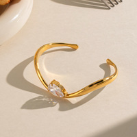 Bracelet jonc ouvert ondulé en acier inoxydable plaqué or PVD 18 carats avec zircon blanc, bijoux de mode pour femme, vente en gros
