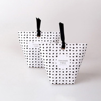 Boîte d'emballage en carton pliable de style coréen, petite boîte cadeau pour estampage de bonbons