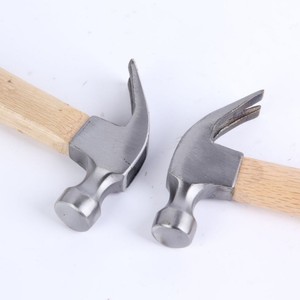 Mini martillo de garra con mango de madera de 170 mm, cara redonda, para uso doméstico en carpintería y bricolaje. - Product Image 4