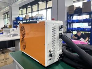 TIPTOP Laser Mini 200W 300W Máquina de limpieza láser portátil Pulze Eliminación de piedra Graffiti Auto Parts Pintura al óleo con velocidad rápida - Product Image 3