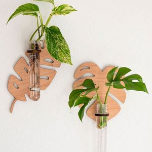 Supplier <b>Rustic</b> Leaf-shaped <b>Wooden</b> Hollow Green Plant <b>Shelf</b> Storage Polished Simple Style Pendant Craft for Home Wall Decoration - Product Image 1