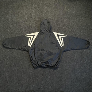 Veste à capuche personnalisée en nylon tissé 2 couches, légère, imperméable et coupe-vent, avec demi-fermeture éclair, style décontracté et coupe courte pour homme - Product Image 2